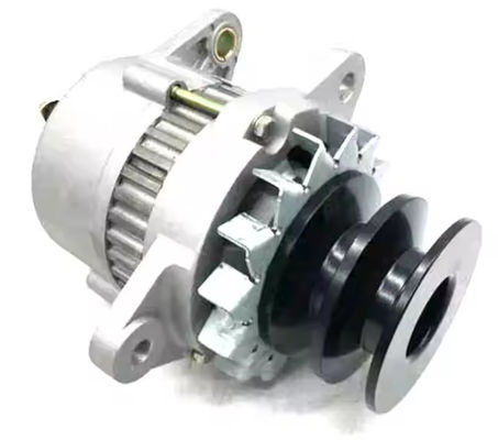 PC300-5 24V 35A Alternator silnika koparki 6D125-1 Duży podwójny gniazdo 600-821-6150 0-33000-5880