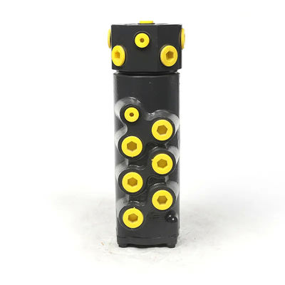 400826-00027 Części hydrauliczne koparki Zespół złącza obrotowego DX75