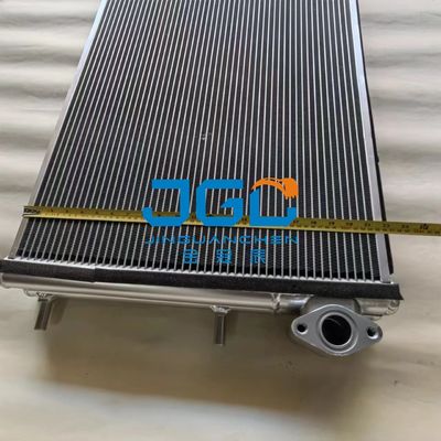 Koparka PC300-8 207-03-76310 Części do maszyn budowlanych Chłodnica oleju