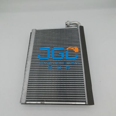 Akcesoria do klimatyzacji koparki SK200-8 SK210-8 Skrzynia parownika YN20M00107S020