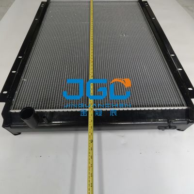 PC220-7 Aluminiowo-plastikowy grzejnik zbiornika wody 206-03-71111 Akcesoria do koparek