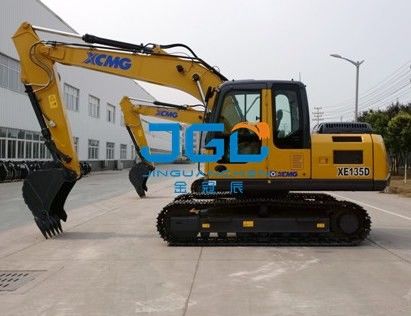 Koparka XE135D Przekładnia przednia i tylna Lewe i prawe drzwi Świetlik Górne i dolne szyby przednie