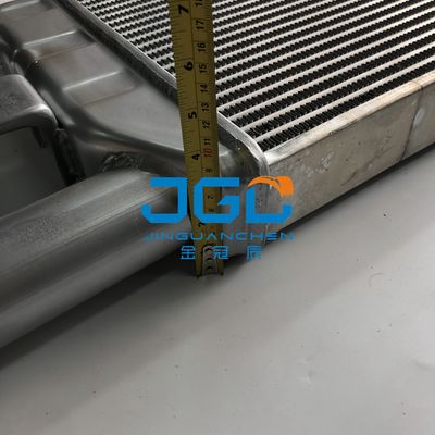 SH210-5 Akcesoria do koparek międzychłodzących Części maszyn budowlanych