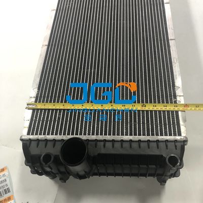 Ekskawator R485 R480LC-9S Zbiornik wody Radiator 11QB-45020 Części maszyn inżynierskich