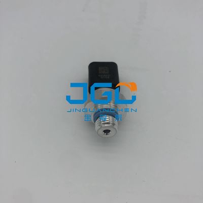 Części koparki PC300-8 350-8 360 czujnik ciśnienia 4358810F Części silnika
