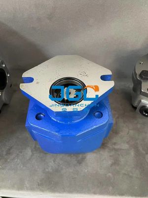 Koparka UCH0125R9469 Części mechaniczne PC75UU-2 75UD-2 Pompa zębata