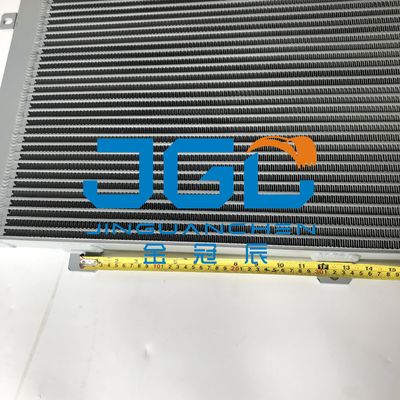 PC56 PC60 PC70 PC60-7 PC70-7 Radiator oleju hydraulicznego 201-03-72123 Akcesoria do koparek