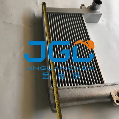 ZX120-6 Intercoolera silników wysokoprężnych 4459212 Akcesoria do koparek Części maszyn inżynierskich