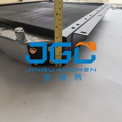 Akcesoria do koparek HD802-3 Zbiornik wodny Radiator Maszyny inżynieryjne Części
