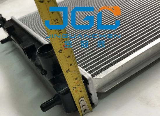 PC35R-8 Części układu chłodzenia grzejników