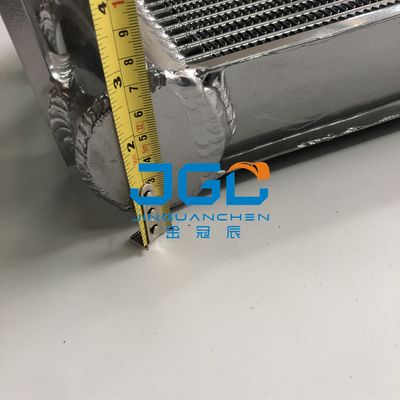 PC78US PC78US-6 PC78US-5 PC78 Wykopacz Hydrauliczny chłodnik oleju Aluminiowy grzejnik Erpillar Zbiornik wody 21W-03-31112