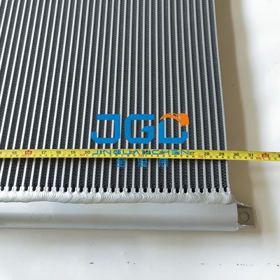 Akcesoria do koparek PC200-5 PC210-5 PC240-5 Chłodnica oleju hydraulicznego 206-03-51151