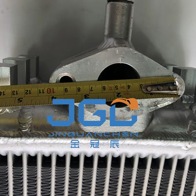 Ekskawator 20Y-03-41661 20Y-03-41681 20Y-03-41121 Radiator oleju hydraulicznego PC200-8 PC220-8 PC240-8K