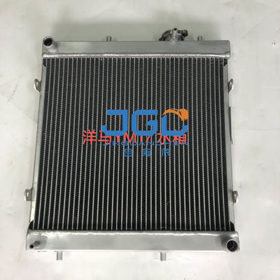 Radiator aluminiowy do koparki Radiator z zbiornikiem wody YM17
