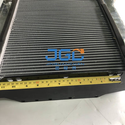 Yuchai YC35 Radiator z zbiornikiem wody do koparki