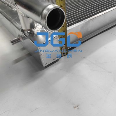 Części zamienne koparki DX80 DH80-7 Części hydrauliczne chłodnicy Zbiornik wody DH80-7 Radiator koparki 440211-00175
