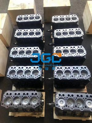 Kompletny silnik silnika 4D34 4D34T Zestaw cylindra środkowego Zestaw głowicy cylindra