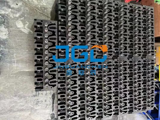 D6E Zestaw głowicy cylindra koparki 04292633 Części zamienne od firmy Trusted