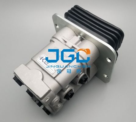 Części koparki Pilot Control Pedal Valve 3698502 Do koparki E320C E320D