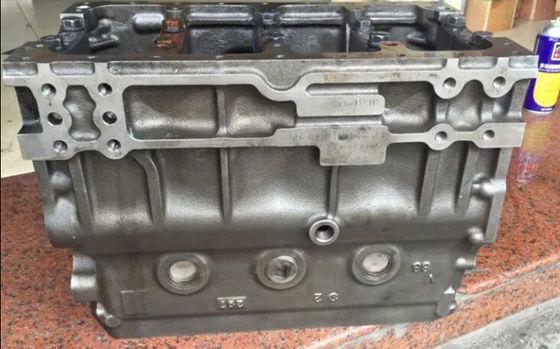 4TNE84 Blok cylindrowy 4TNE84 Części silników wysokoprężnych 5270334 1211121