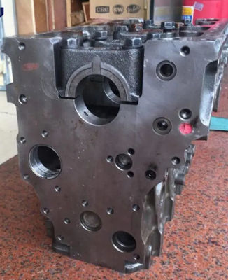 4TNE84 Blok cylindrowy 4TNE84 Części silników wysokoprężnych 5270334 1211121