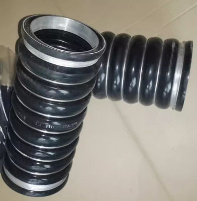 Węża turbosprężarka EC220D/250D/300D/210B/240B/290B Do koparek 573563