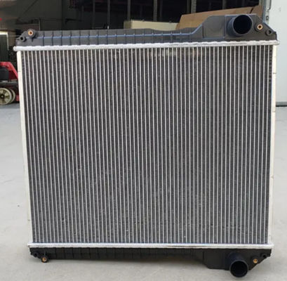 Radiator wodny dla grabiarki JCB30915200 Radiator wysokiej jakości