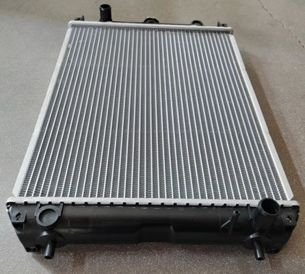 PC58 PC58UU-3 Grzejnik grzejnika 20U-03-41110 Materiał aluminiowy