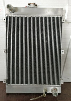 R550-3 Grzejnik, chłodnik wodny 11M6-52430RL Materiały aluminiowe