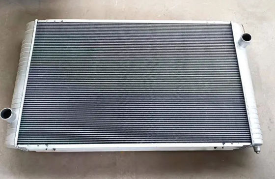 Radiator aluminiowy do koparki L180F L50E L220E 11110637 11110685