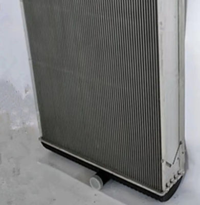 Radiator koparki 14549771 14523876 EC700 EC700C