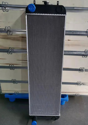 Zbiornik wody z koparki ZAX240-3 Radiator 4650355 4625647 4693833 Do koparki