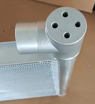 EX200-6 Chłodziarz oleju do koparki 4448321 Materiał aluminiowy Wysoka jakość