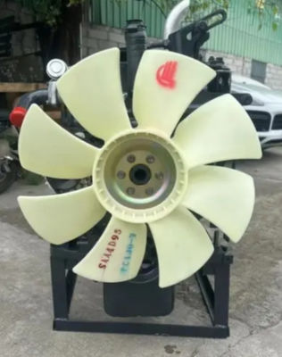 Ekskawator Komatsu PC130 PC130-7 Silnik PC 130 130-7 Wysoka precyzja
