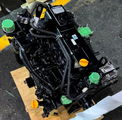Yanmar 4TNV98 Pionowy cylindrowy czterotaktny wodowo schłodzony silnik wysokoprężny