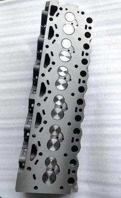 Volvo D6E Głowa cylindra VOE20855301 VOE20941118 Nadaje się do EC160C EC180C EC210B