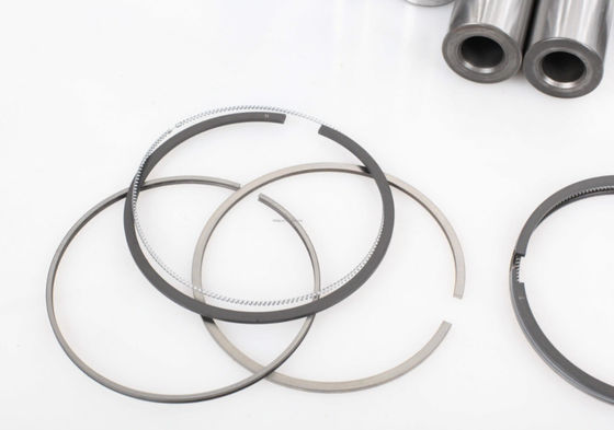 106mm Alfin Piston z kolczami i pierścieniami silnikowymi do 4TNE106 cylindry 123900-22080