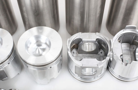 106mm Alfin Piston z kolczami i pierścieniami silnikowymi do 4TNE106 cylindry 123900-22080