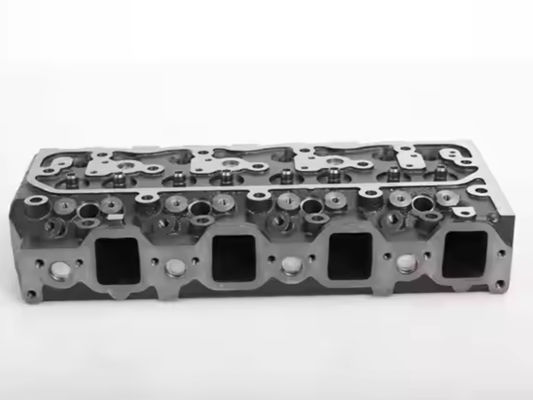 Isuzu 4BD1 Silnik koparki Głowa cylindru Maszyny budowlane części zamiennej z silnikiem wysokoprężnym 50KW