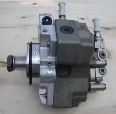 PC200-8 PC220-8 PC300-8 Ekskawator SAA6D107E Części silnika Pompa paliwowa Assy 6754-71-1012