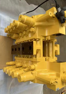Maszyny inżynieryjne Silnik PC2000-8 Części koparki 709-1A-11300 Zawór sterowania hydraulicznego 709-1A-11100
