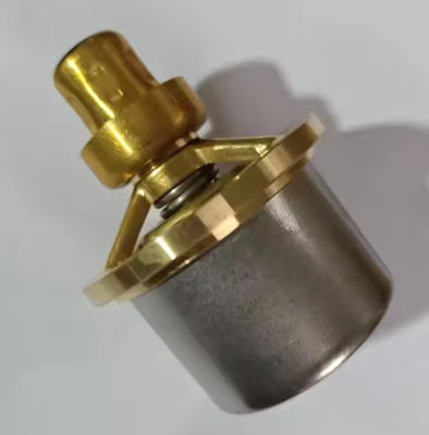 Termostat 600-421-6630 6004216630 Do silnika 6D125 Ekskawator Części zamienne silnika PC400-7 PC400-8