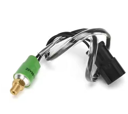 Części elektryczne koparek PC200-5 PC200-6 6D95 Czujnik przełącznika ciśnienia 207-06-15190