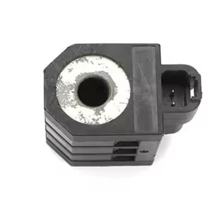R210LC-7 R215-7 Części zamienne koparki DC24V Wlewek zaworu magnetycznego XKBL-00004