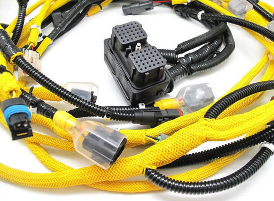 PC400-8 PC450-8 Ekskawator 6D125 Silnik Przędzia przewodowe 6251-81-9810