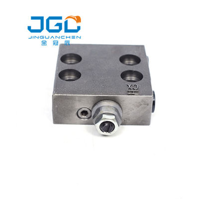 PC130-7 Części hydrauliczne do koparek PC160-7 Redukcyjny blok zaworów nadmiarowych 702-21-55100
